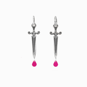 Daga Aretes